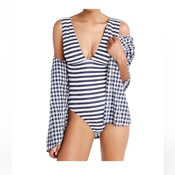 J. Crew Swim Plunge V Neck One Piece Swimsuit in Cool Cypress Size 0 NWOT - Picture 3 of 7